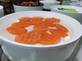 一盘胡萝卜片