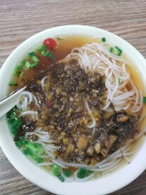 炸酱米线