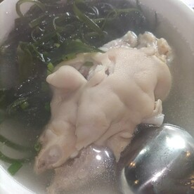海带炖猪蹄