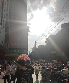 简阳香港城广场