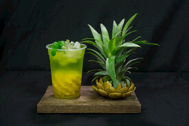 菠萝水果茶
