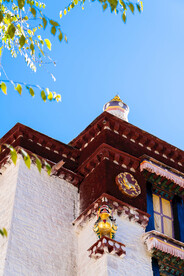 西藏拉萨色拉寺措钦大殿屋角