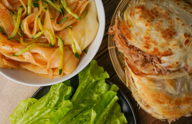 凉皮肉夹馍摄影图