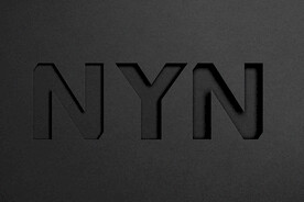 色剪纸文字效果样机