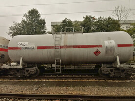 铁路车箱之油罐车