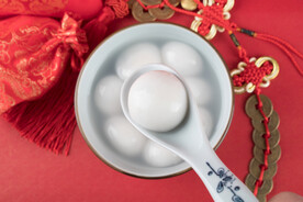 新年美食元宵汤圆图片