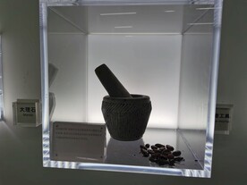 巧克力艺术品石臼