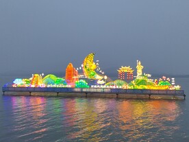 舞钢水灯节