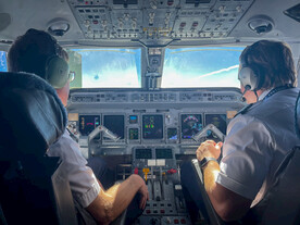 飞机驾驶