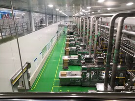 牛奶工厂牛奶生产车间