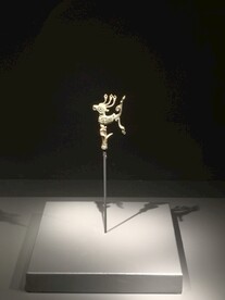 青铜鸟