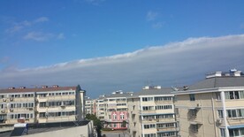 蓝天云层