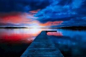 码头夜景唯美