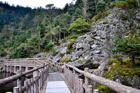 螺髻山-环湖步道