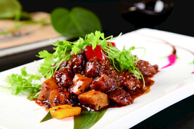 黑椒杏香雪花牛肉