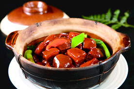 红wen野猪肉