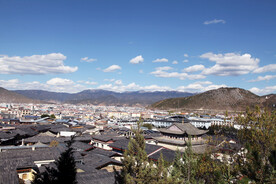 鸟瞰丽江古城