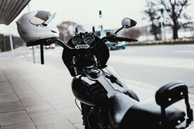摩托车