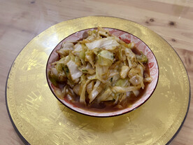 客家菜肴清炒包菜