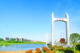 沿河公园