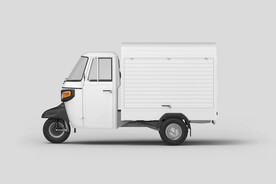 踏板摩托车