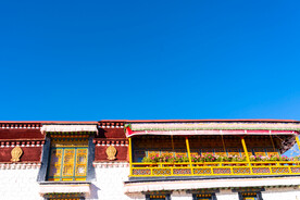 西藏拉萨八廓街大昭寺藏式建筑