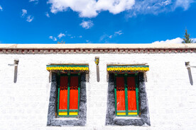 西藏拉萨罗布林卡藏式窗户