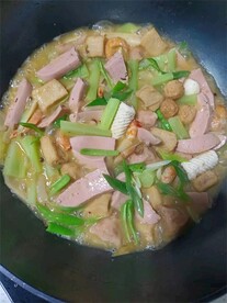 炖三鲜