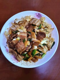 花菜炒腊肉