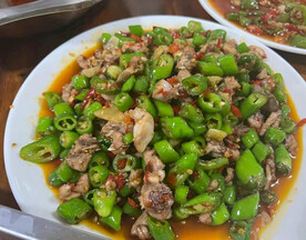 青椒炒鸡