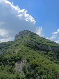 云压山