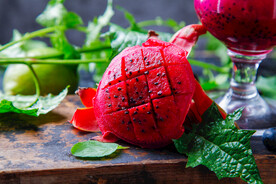 新鲜火龙果水果