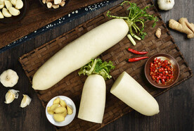 新鲜切片白萝卜食材