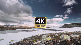 海边上云海美景