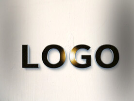 logo 样机金属字