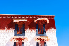 西藏拉萨布达拉宫一角