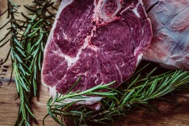 生牛肉