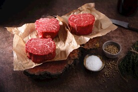 生牛排