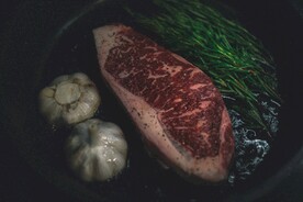 生牛排