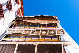 西藏拉萨布达拉宫藏式窗檐