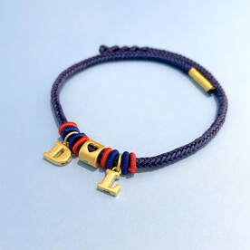 纯手工编织的黄金手链手绳