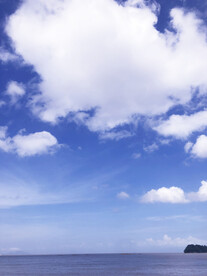 天空与海