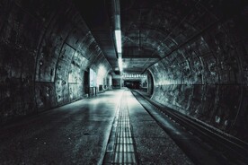 地铁隧道