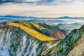 崇山峻岭       高山  