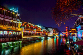城市夜景图 