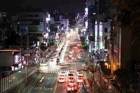 城市夜景图