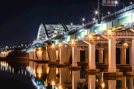 城市夜景图 