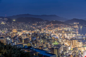 城市夜景图