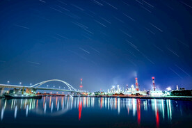 城市夜景图