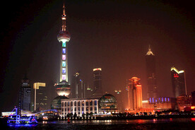 城市夜景图